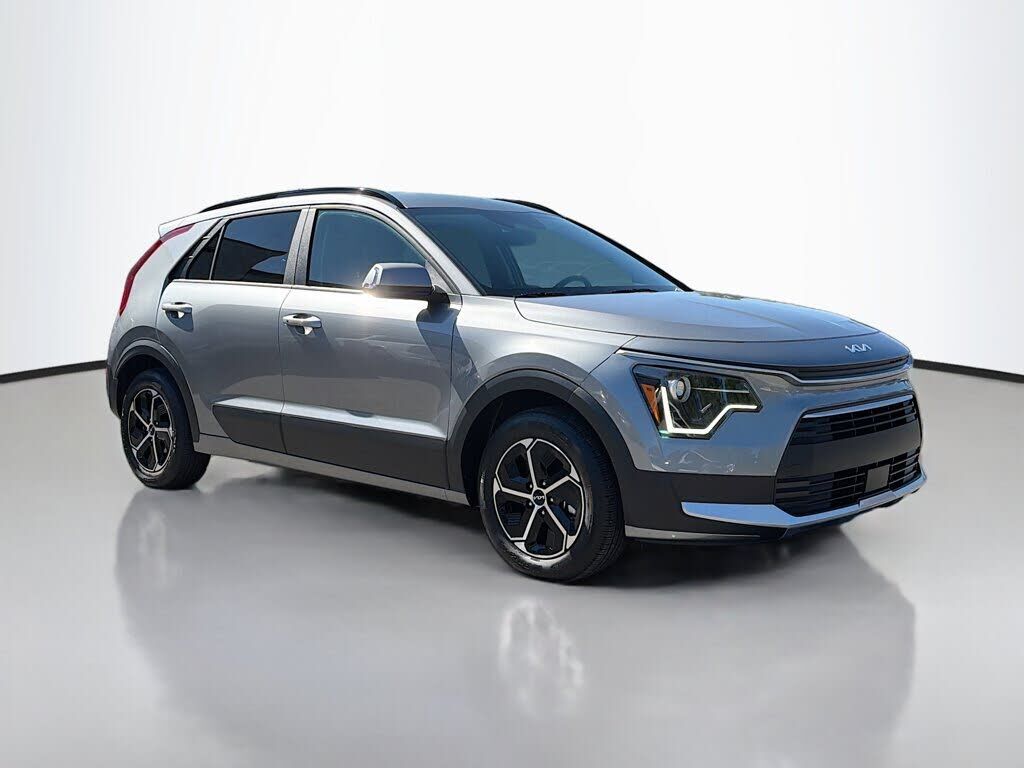 2025 KIA Niro