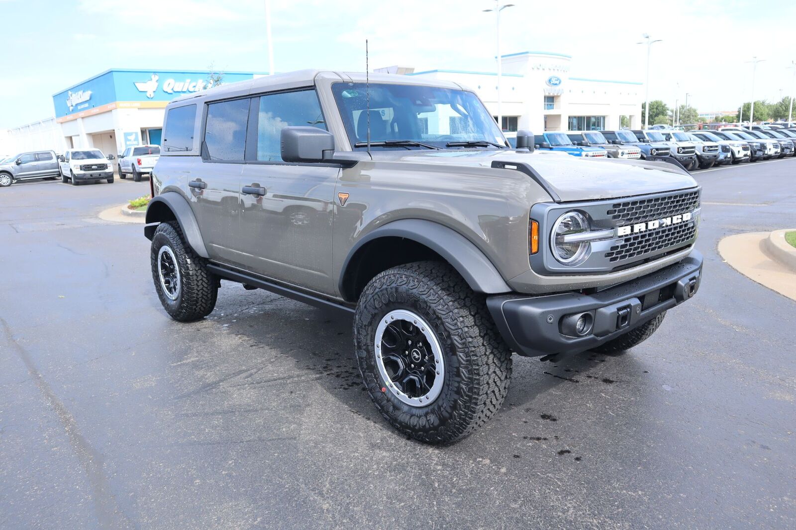 2026 FORD Bronco