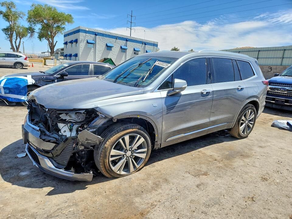 2022 CADILLAC XT6