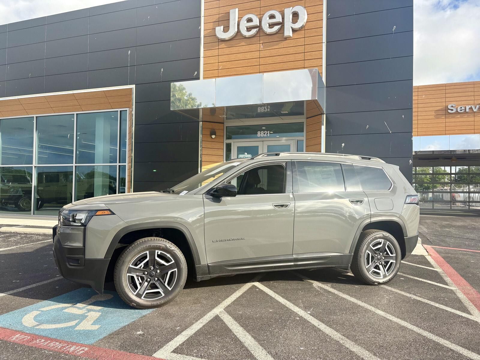 2026 JEEP Cherokee