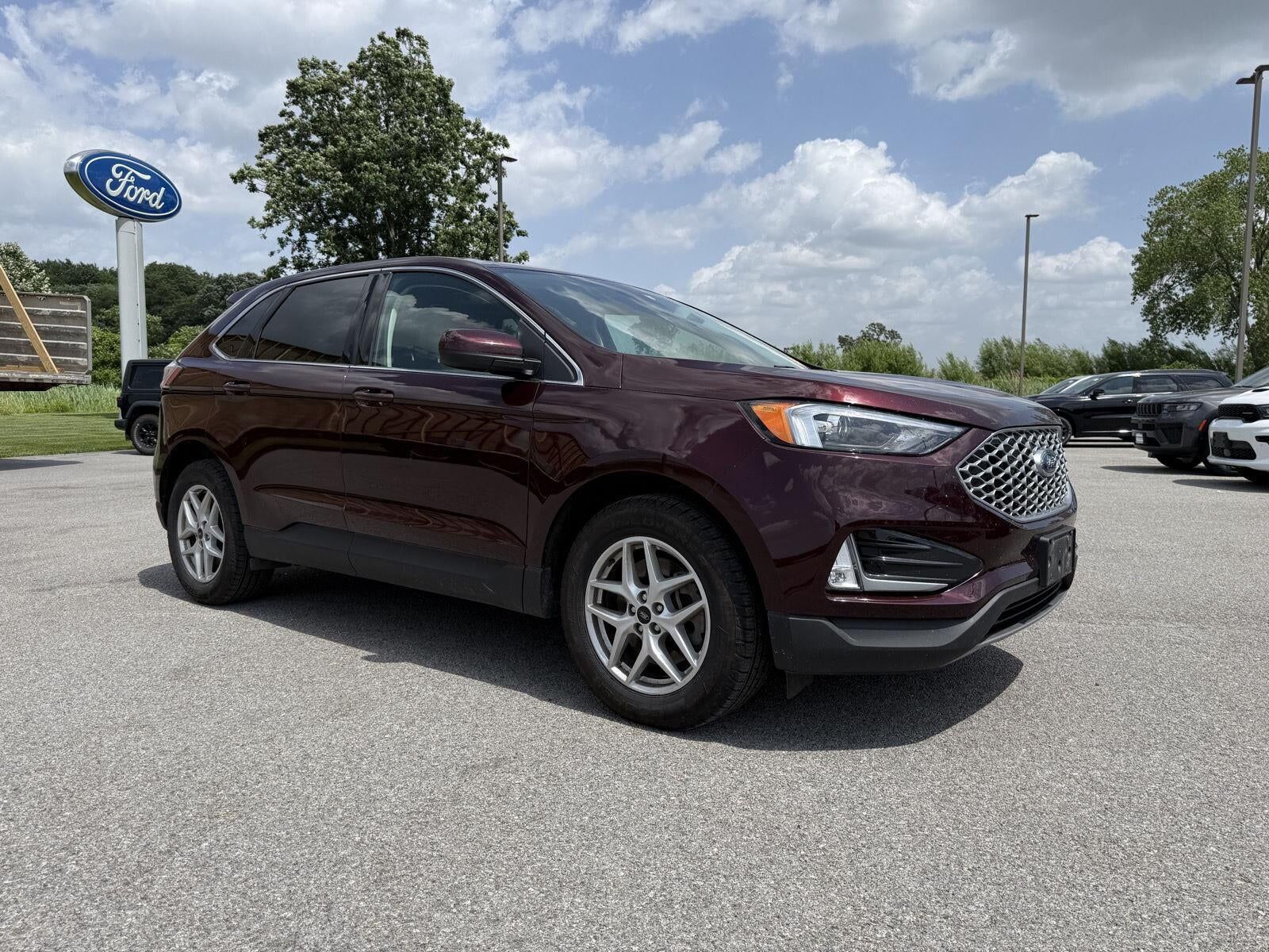 2023 FORD Edge