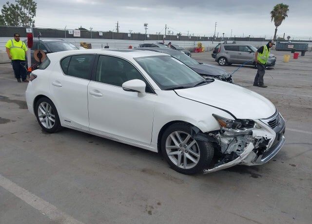 2016 LEXUS CT