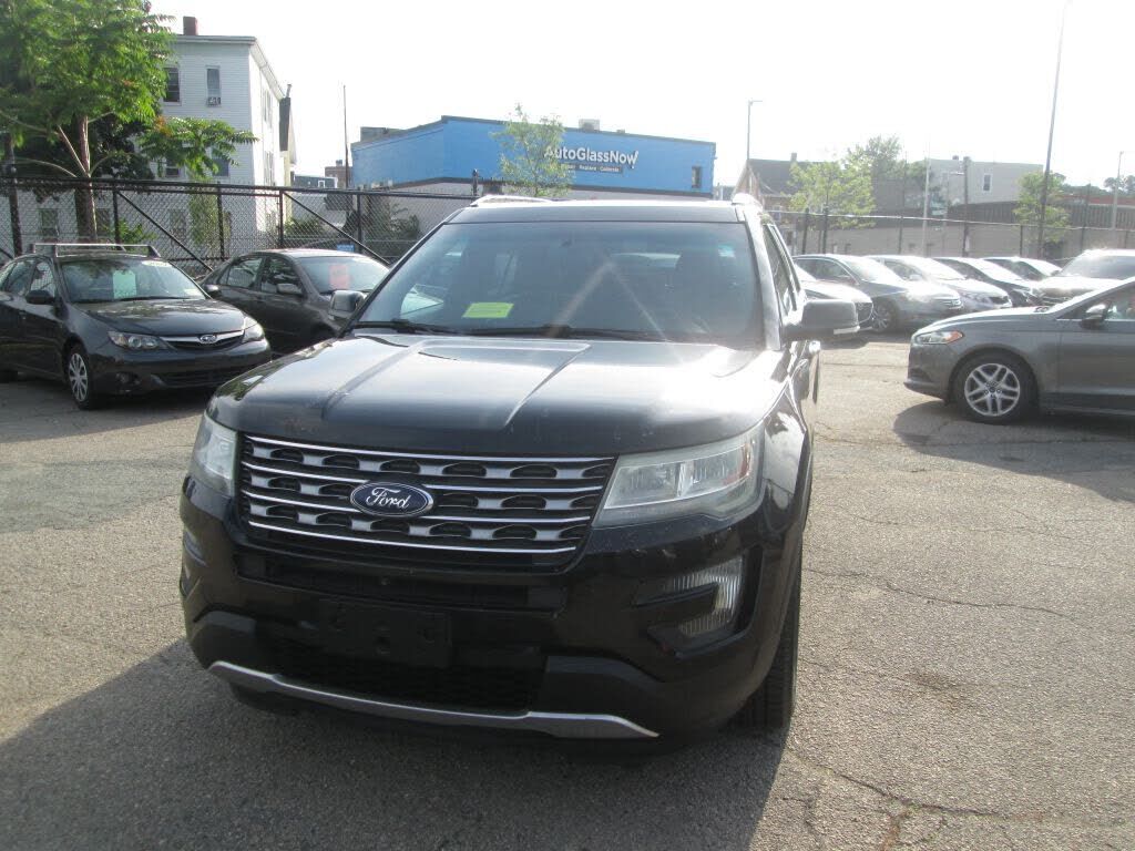 2016 FORD Explorer