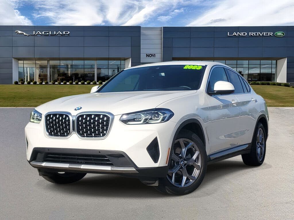 2023 BMW X4