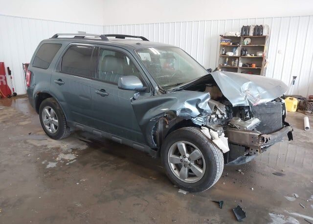 2011 FORD Escape