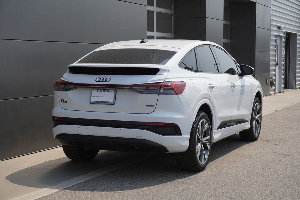 2024 Audi Q4