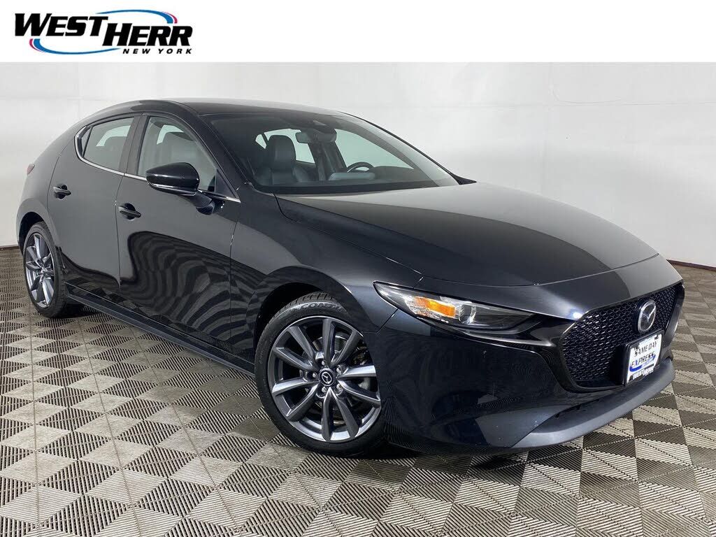 2021 MAZDA Mazda3