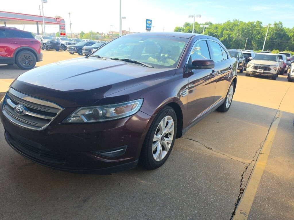 2012 FORD Taurus