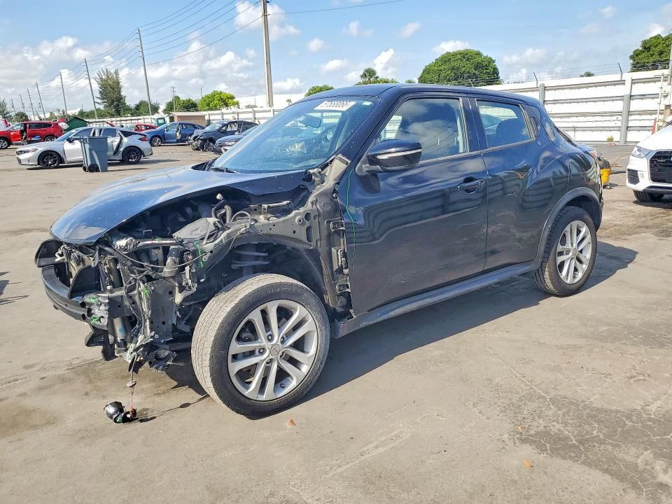 2015 NISSAN Juke