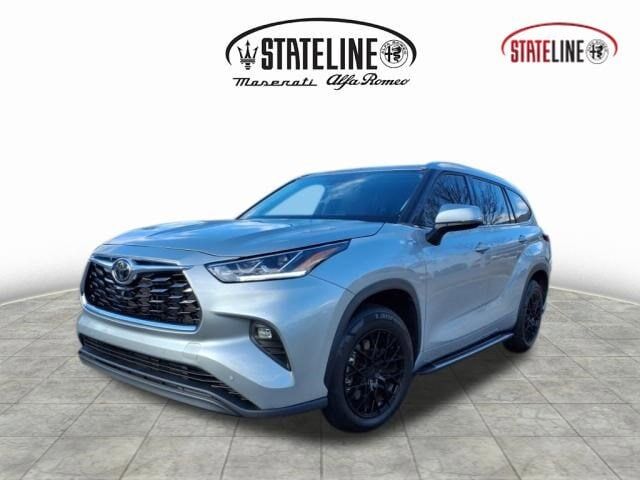 2021 TOYOTA Highlander