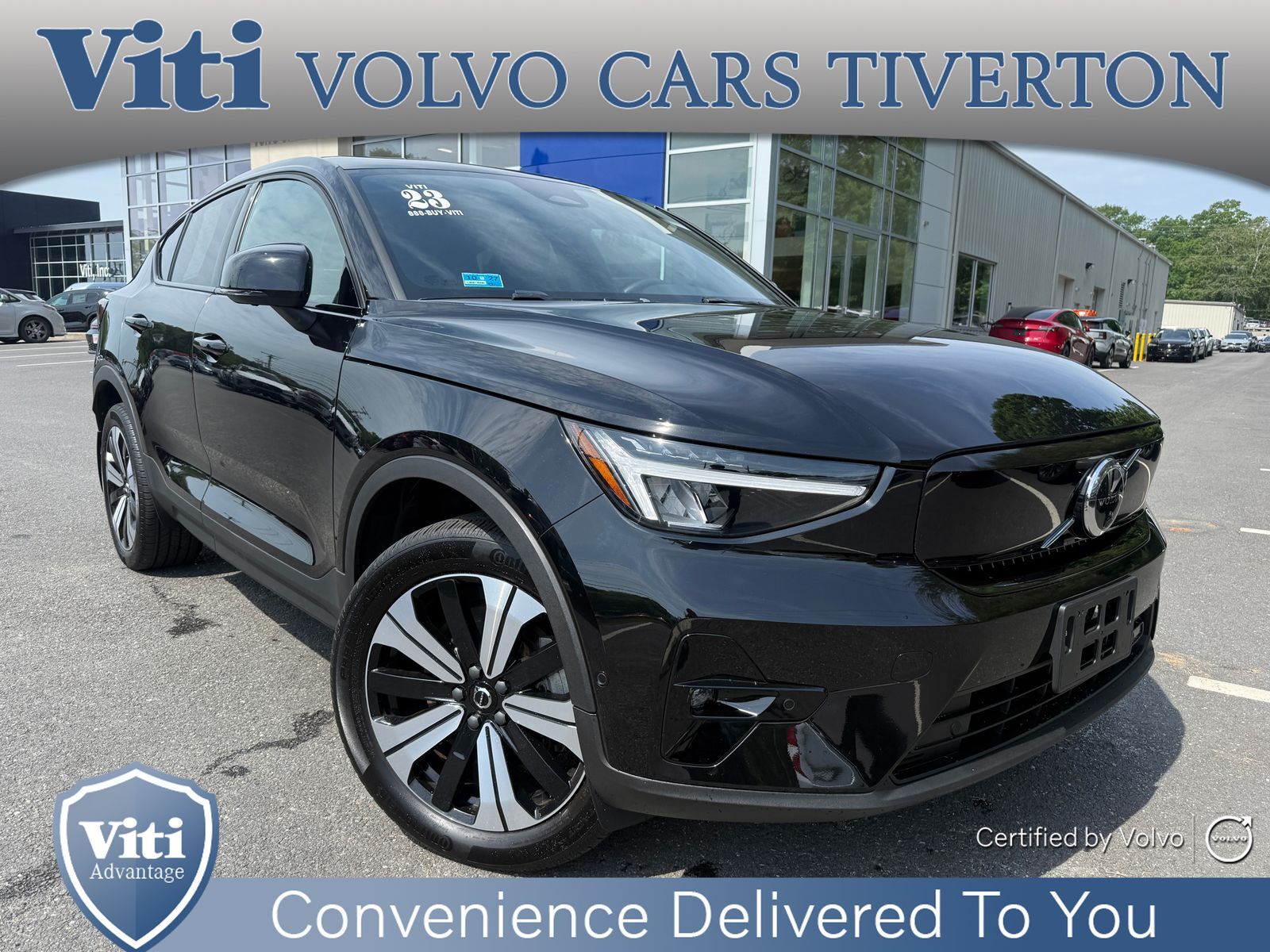 2023 VOLVO C40