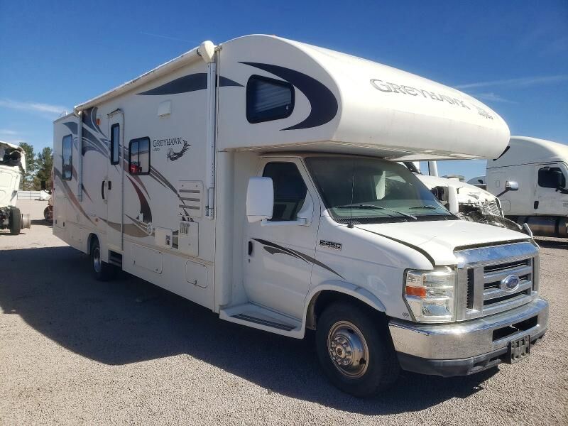 2011 FORD E-450