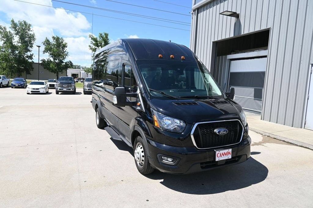 2024 FORD Transit