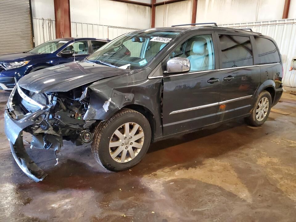 2011 CHRYSLER Town and Country