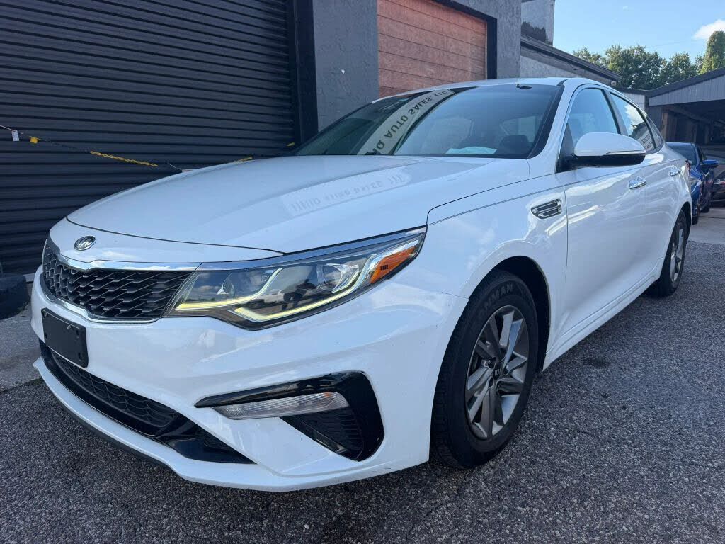 2019 KIA Optima