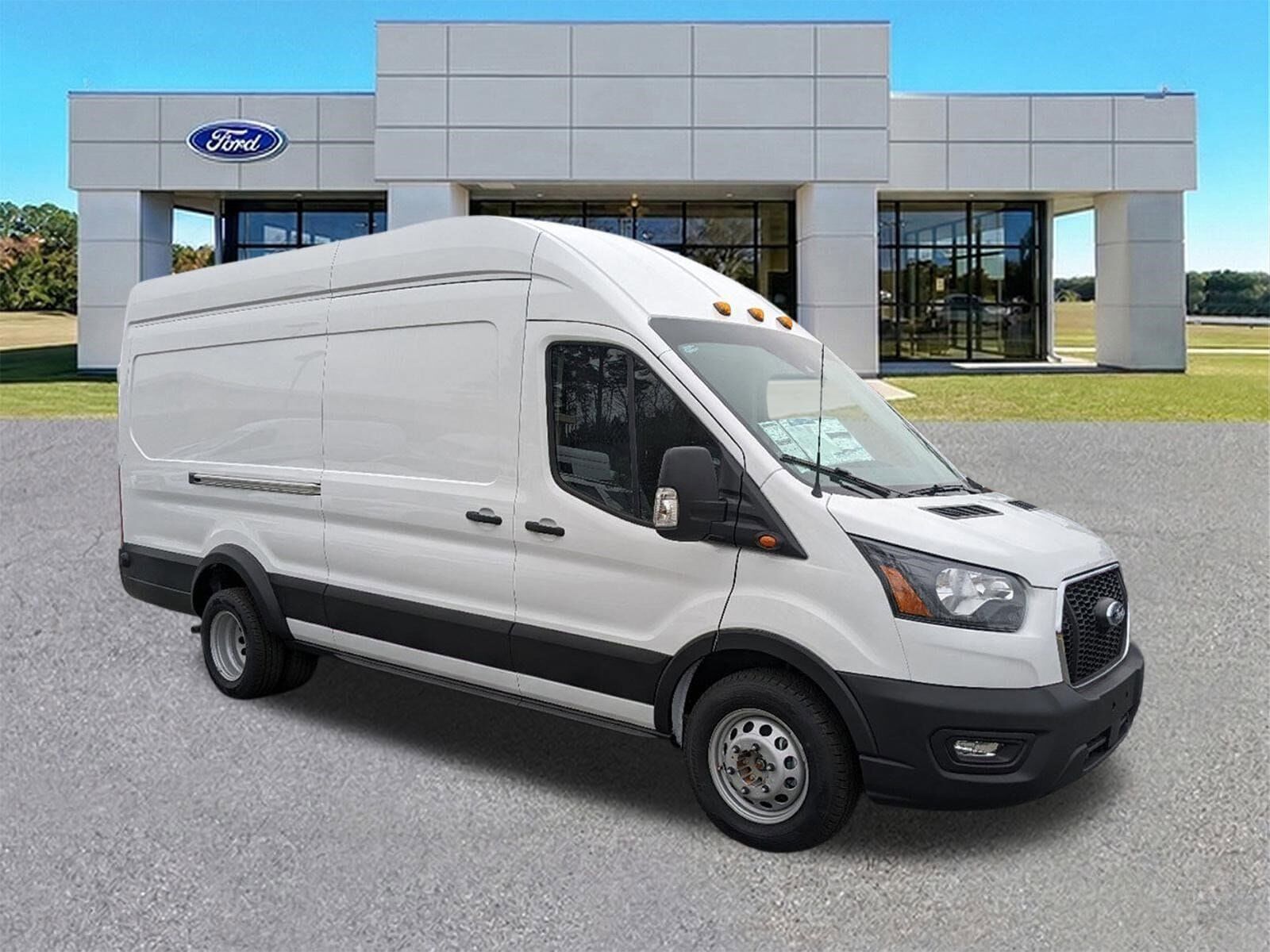 2024 FORD Transit