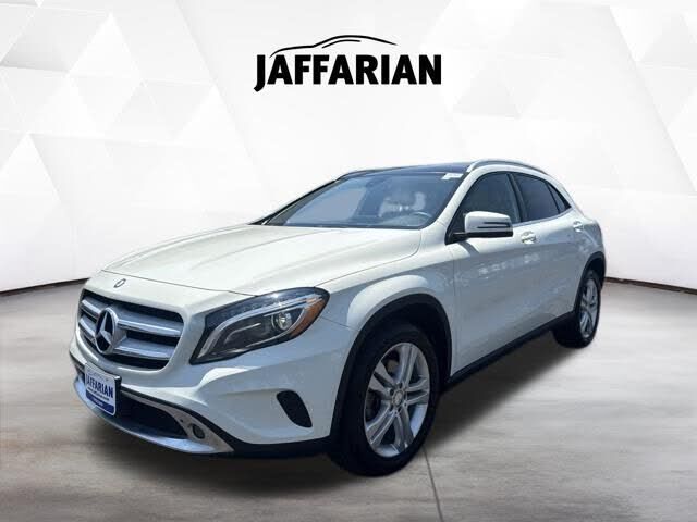 2017 MERCEDES-BENZ GLA-Class
