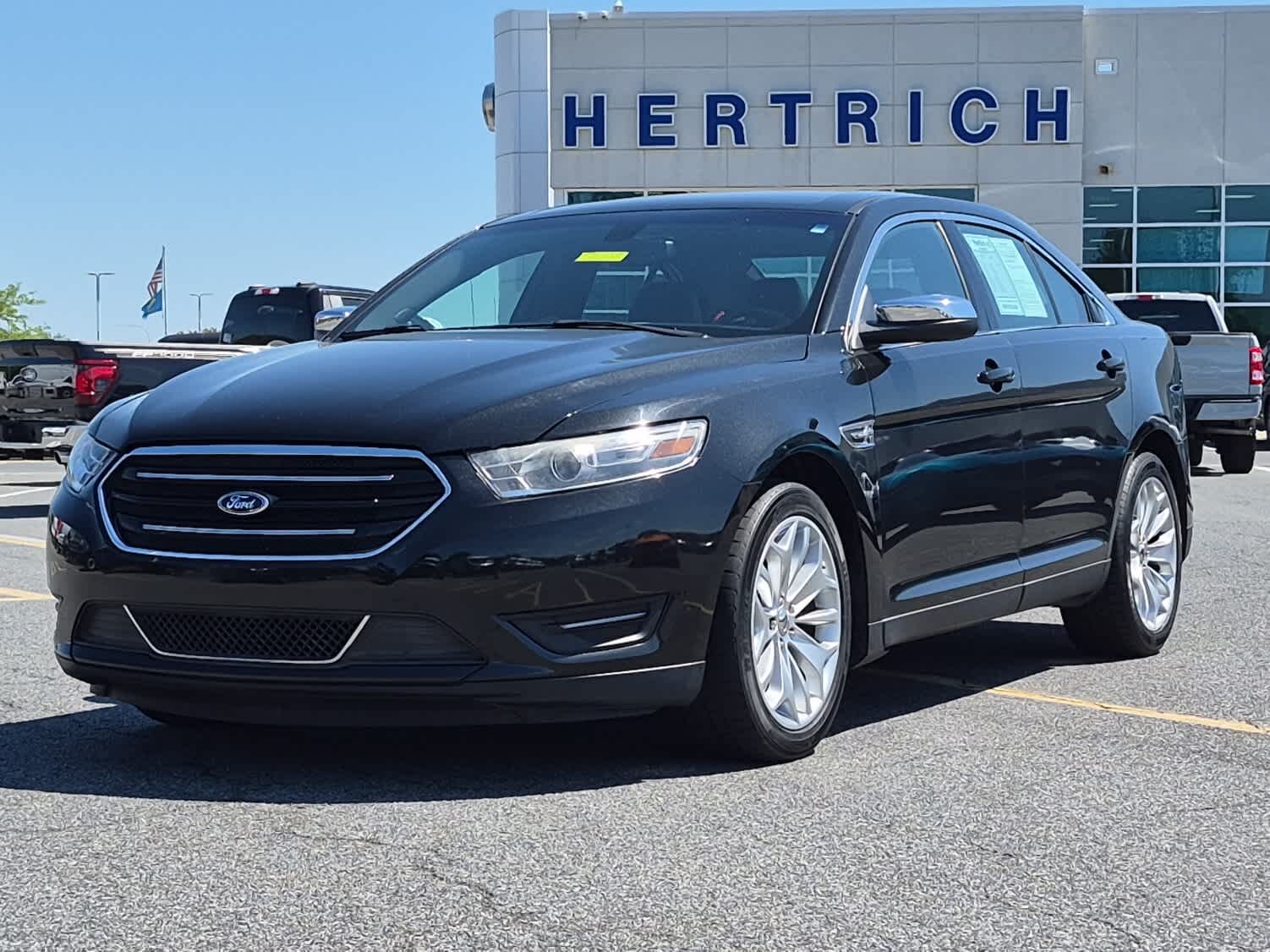2014 FORD Taurus