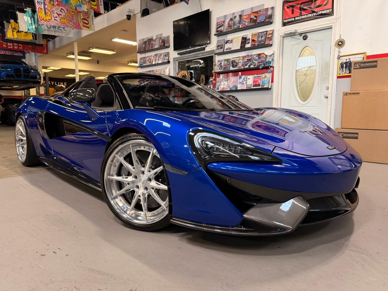 2018 MCLAREN 570S