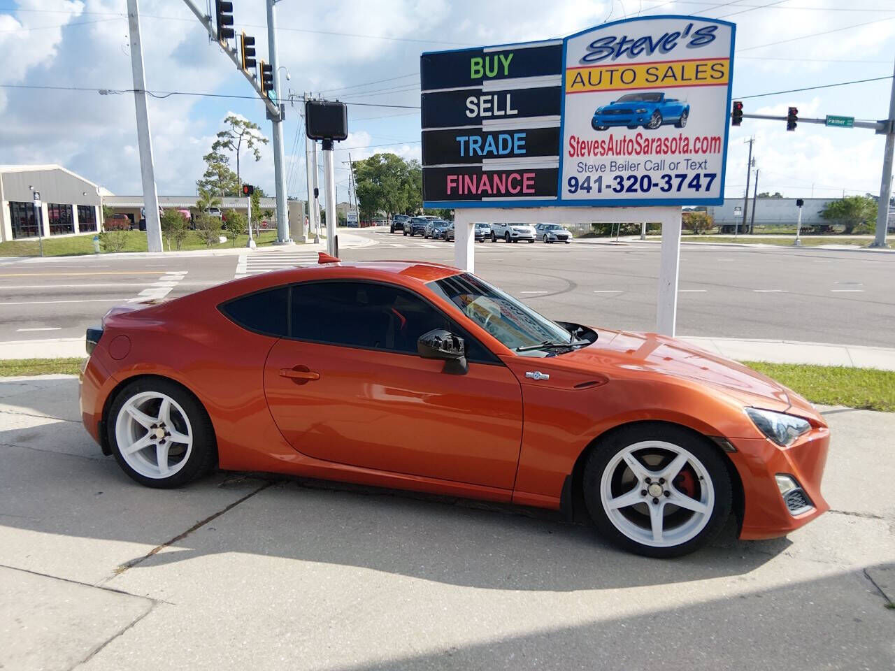 2013 TOYOTA Scion