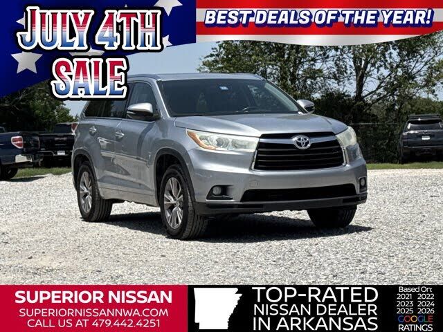 2014 TOYOTA Highlander
