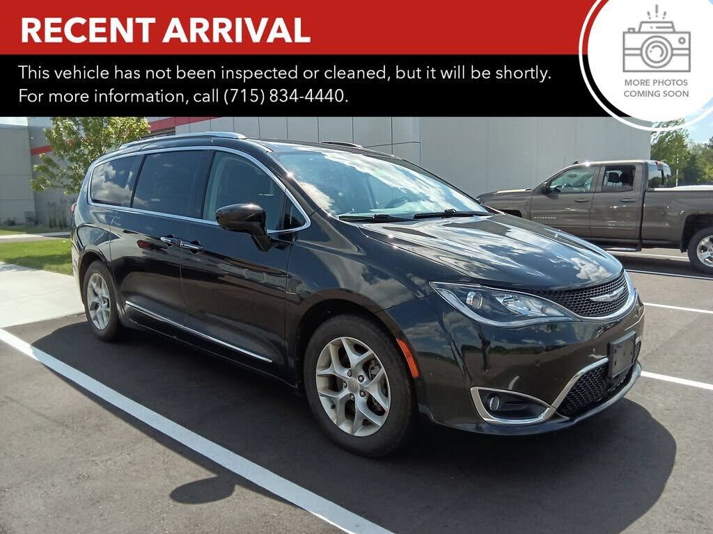 2019 CHRYSLER Pacifica