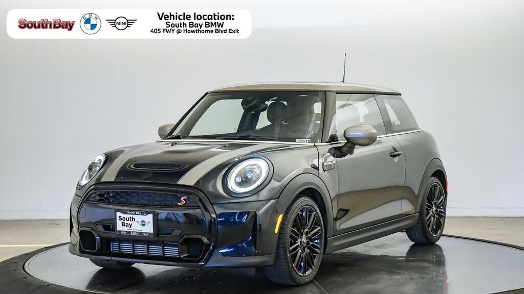 2023 MINI Hardtop