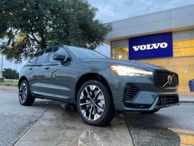 2026 VOLVO XC60
