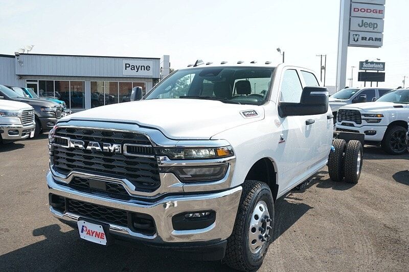 2025 RAM 3500