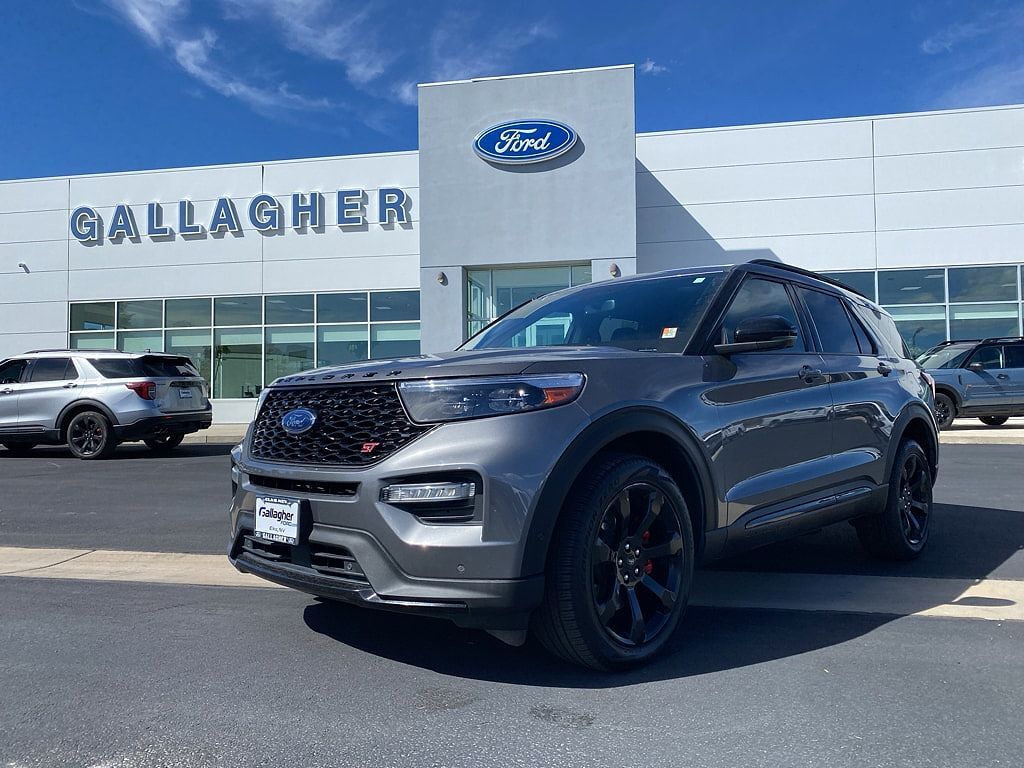2021 FORD Explorer