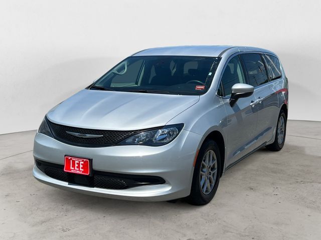 2023 CHRYSLER Voyager