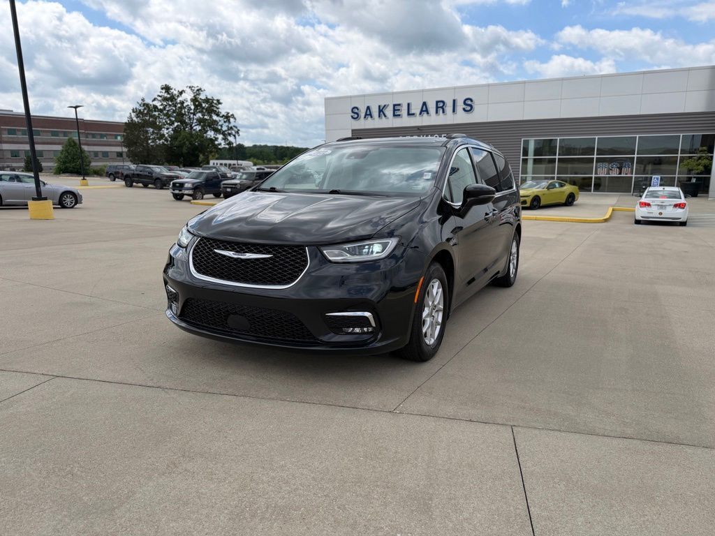 2022 CHRYSLER Pacifica