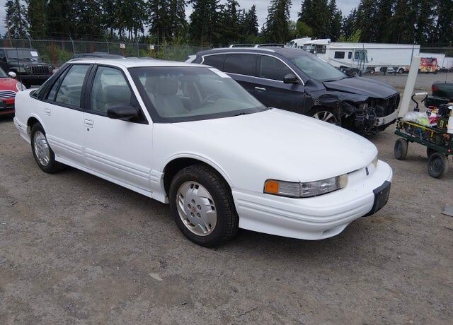 1997 OLDSMOBILE Cutlass Supreme
