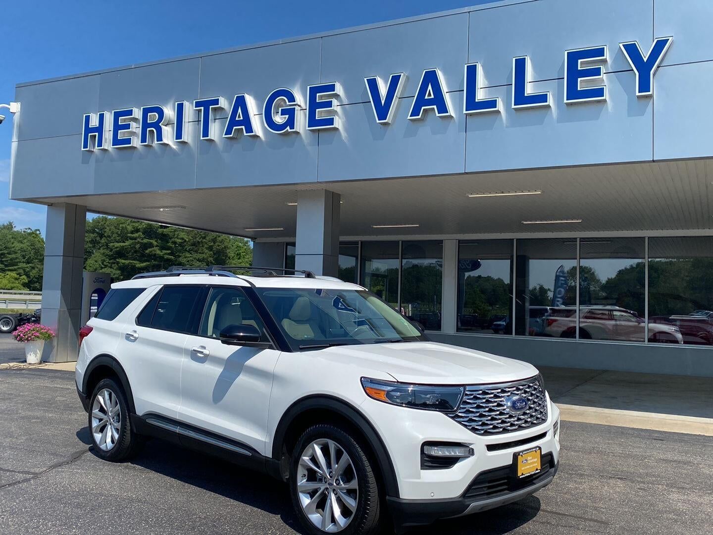 2022 FORD Explorer