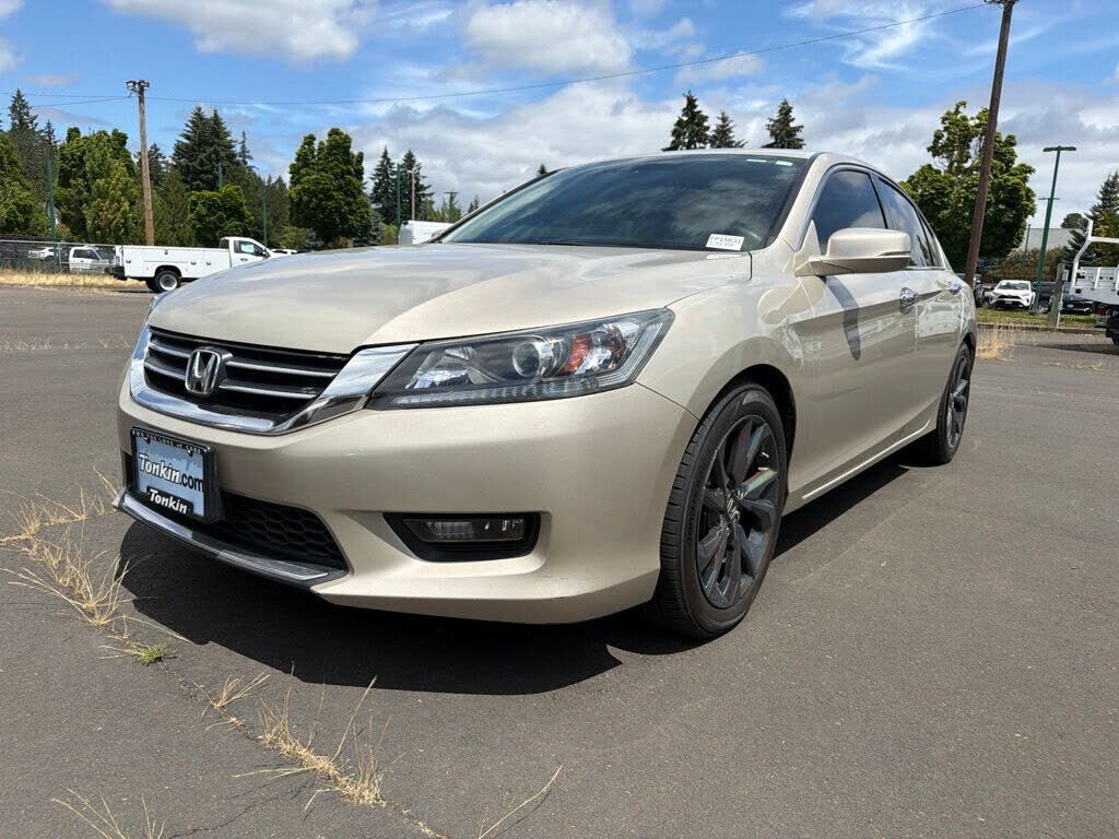 2015 HONDA Accord