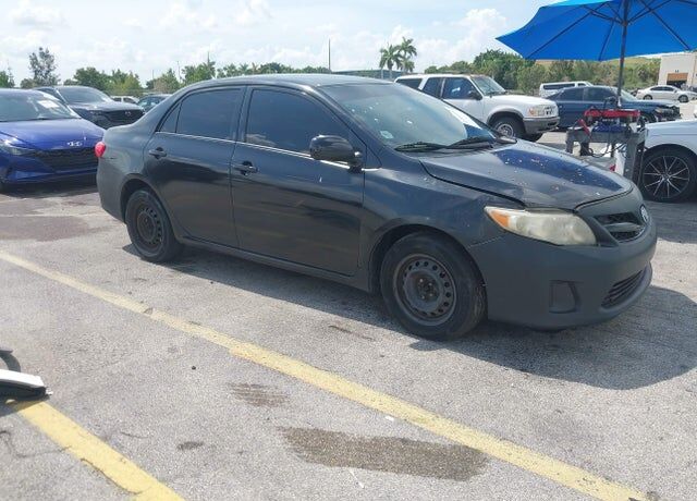 2011 TOYOTA Corolla