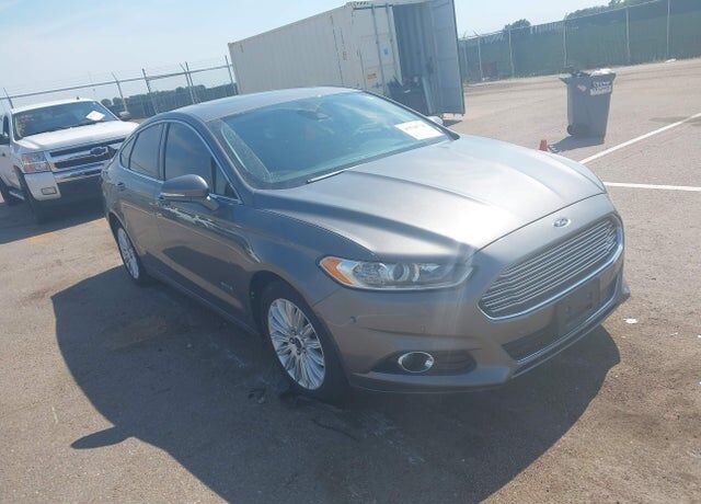 2013 FORD Fusion