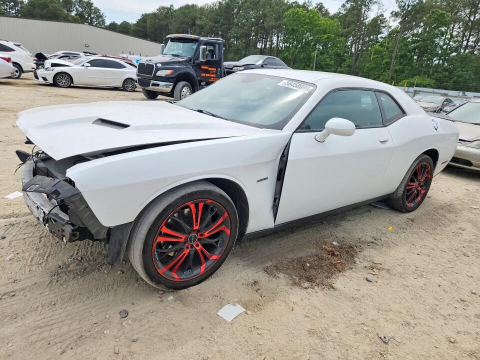 2017 DODGE Challenger