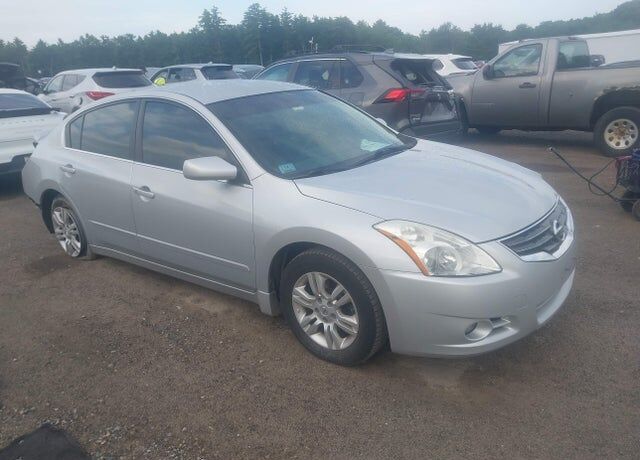 2011 NISSAN Altima