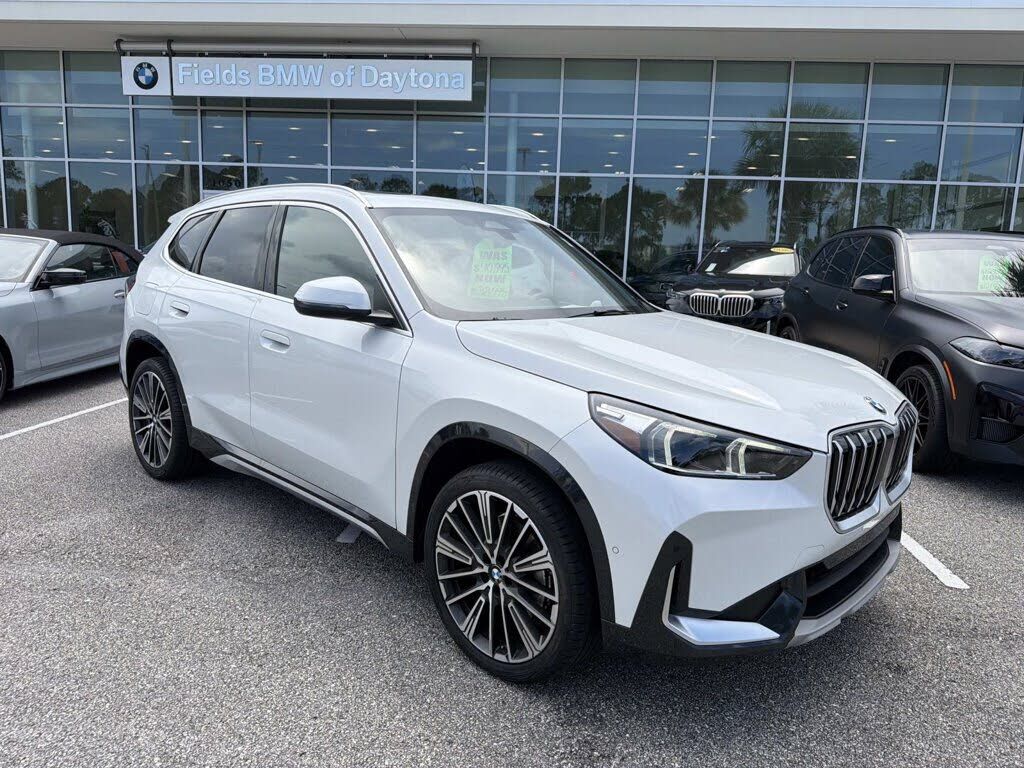 2025 BMW X1