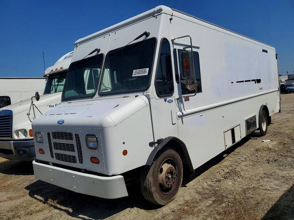 2012 FORD Commercial Chassis