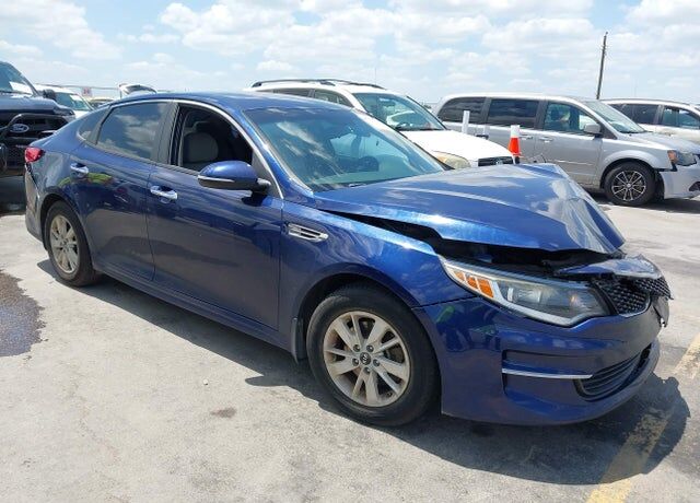 2018 KIA Optima