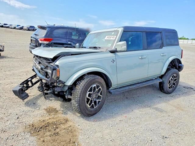 2024 FORD Bronco