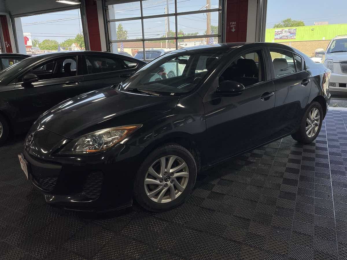 2013 MAZDA Mazda3
