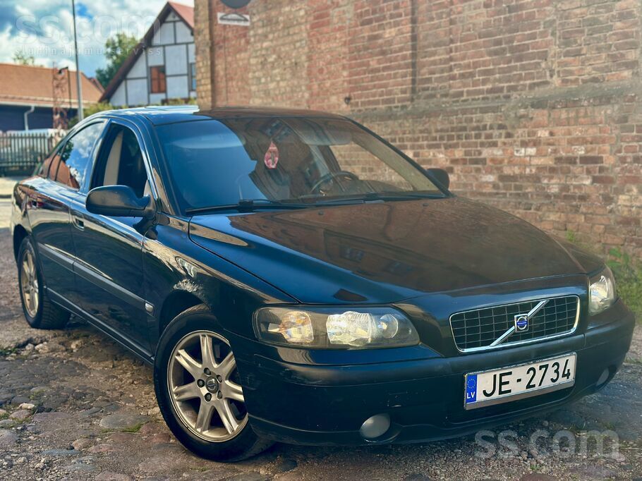Volvo S60