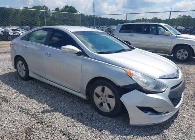 2012 HYUNDAI Sonata