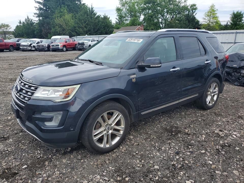 2017 FORD Explorer