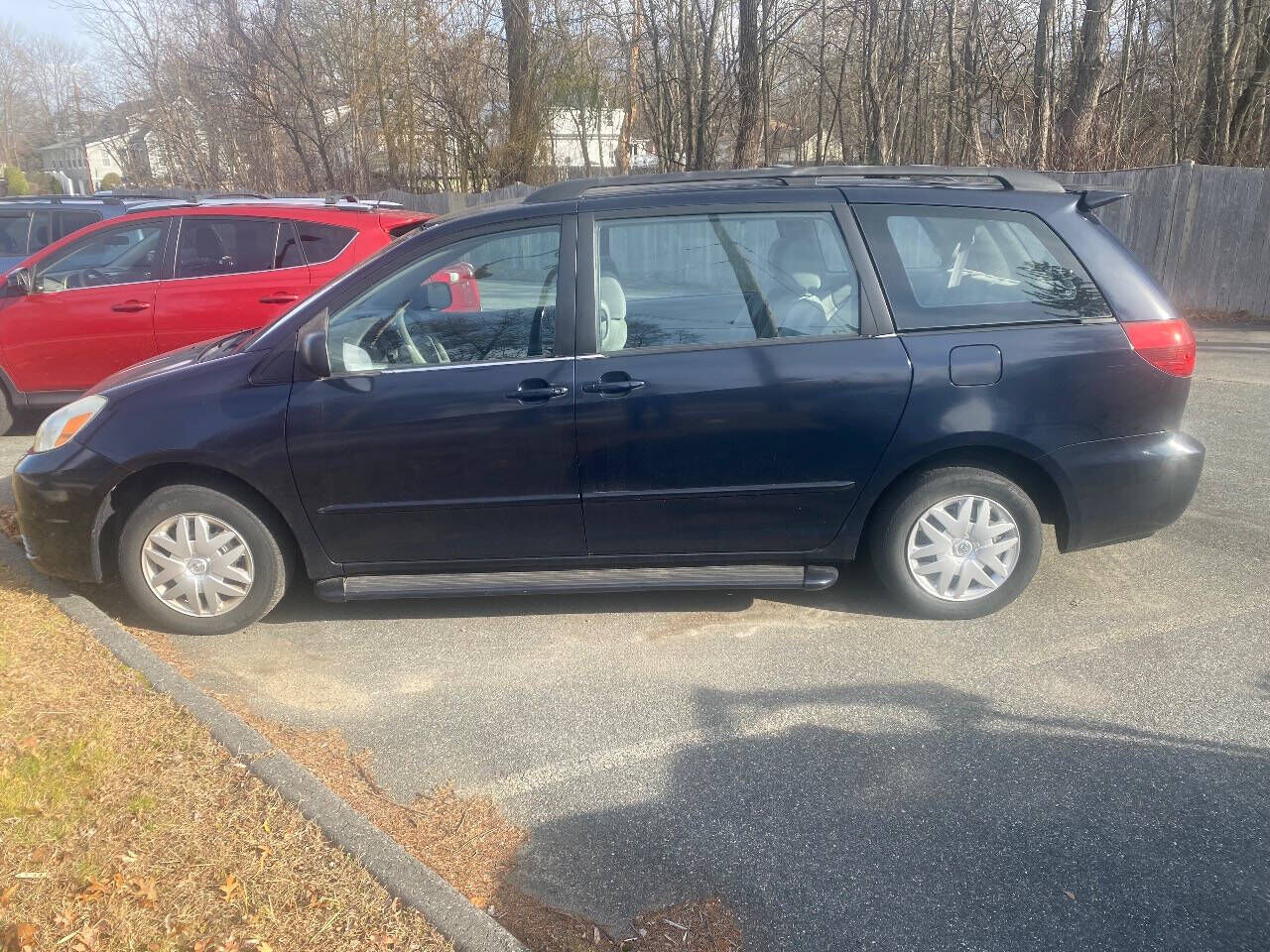 2004 TOYOTA Sienna