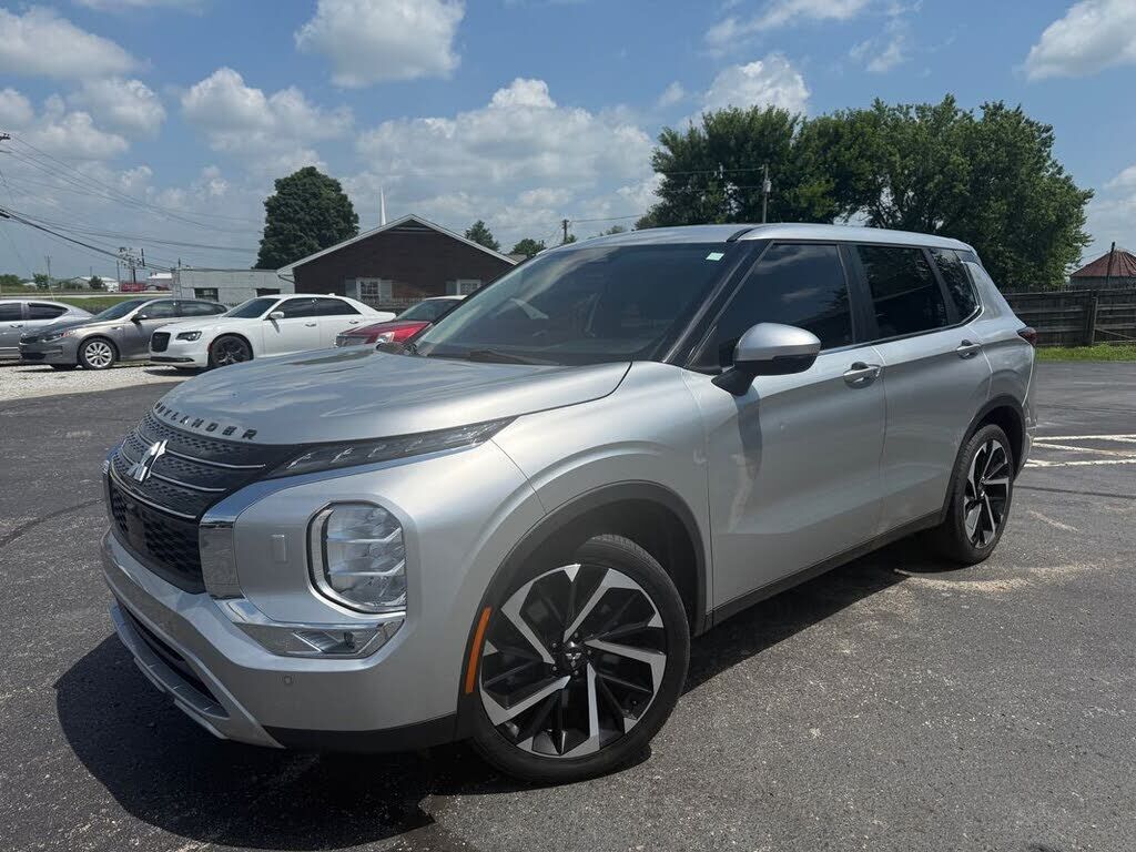 2022 MITSUBISHI Outlander