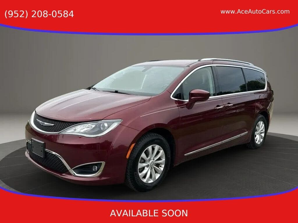 2019 CHRYSLER Pacifica